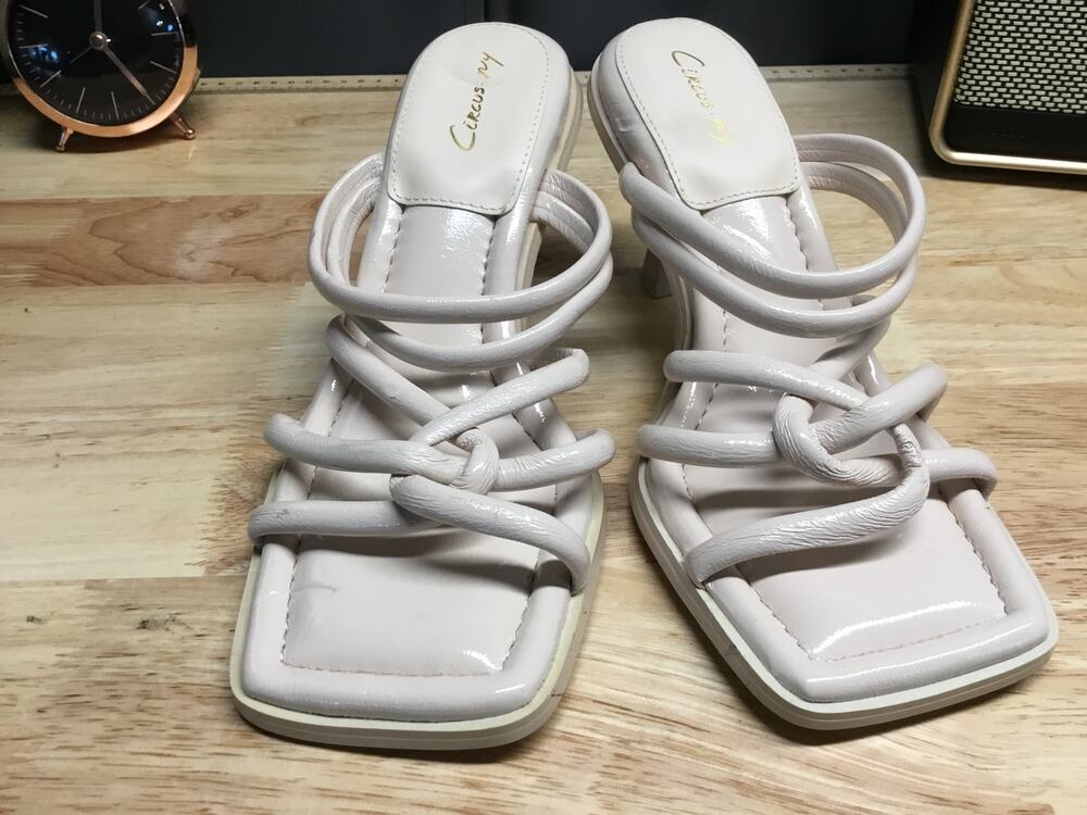 Circus NY by Sam Edelman Savanna Strappy Heels Women's 8.5 Cream Patent Leather